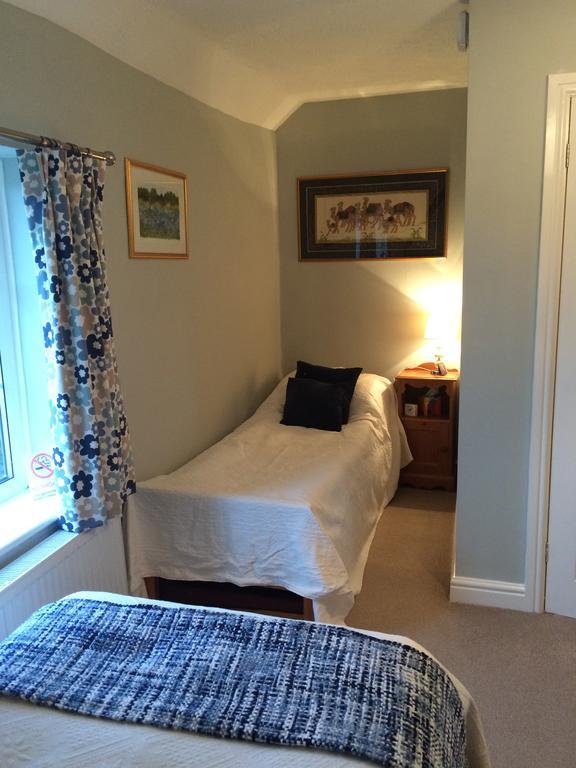 Cleaver Cottage Andover Room photo